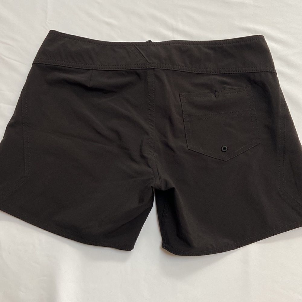 Volcom Swim Shorts size 5 - Picture 2 of 8